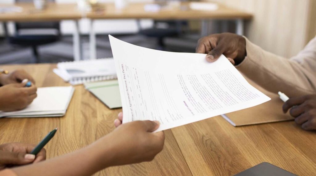 Nomination et révocation du directeur général dans une SA en cas de cumul de mandat social – contrat de travail