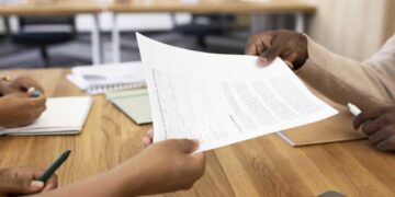 Nomination et révocation du directeur général dans une SA en cas de cumul de mandat social – contrat de travail